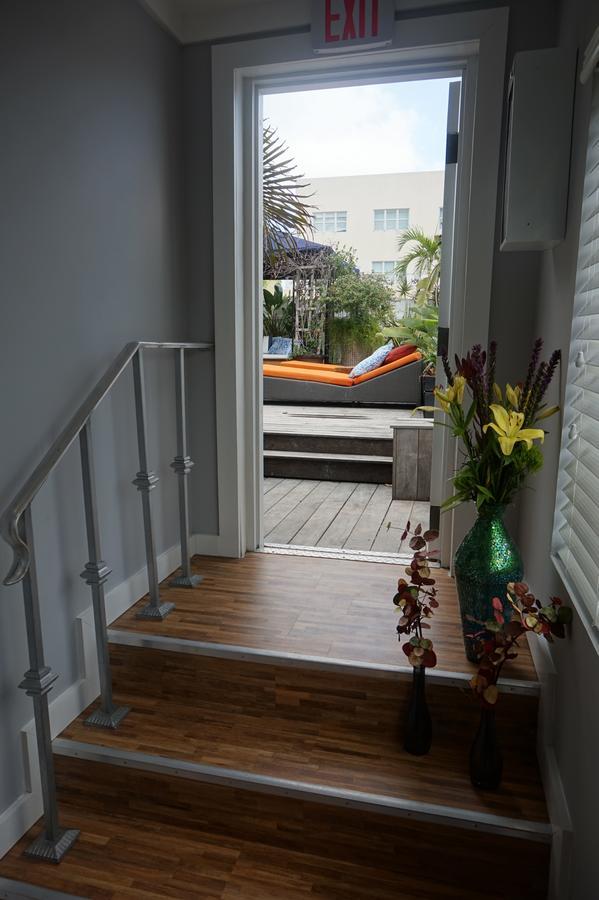 The Attic Vandrerhjem Miami Beach Eksteriør bilde